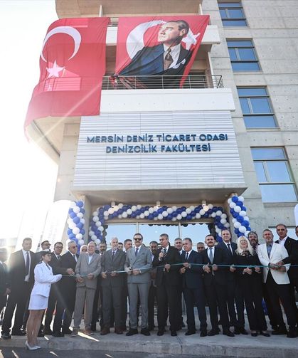 TOBB Başkanı Hisarcıklıoğlu, Mersin Üniversitesi Denizcilik Fakültesi'ni ziyaret etti