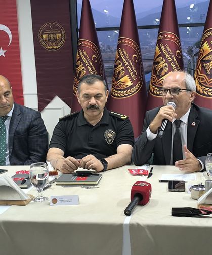Cihangir: "Gazetecilik Meslek Yasası Bir An Önce Çıkarılmalı"