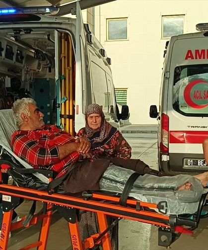 Adana'da kayalıklarda düşerek yaralanan kişi kurtarıldı