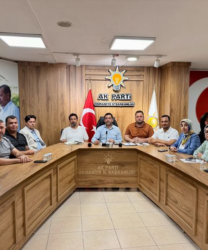 AK Parti Osmaniye'de Haftalık Gündem Masaya Yatırıldı