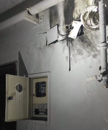 İskenderun’da Elektrik Tesisatı Yangını Paniğe Neden Oldu