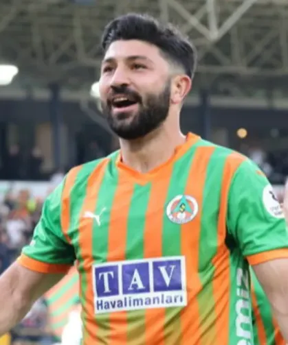 Alanyaspor'da Güven Yalçın ile Yollar Ayrıldı