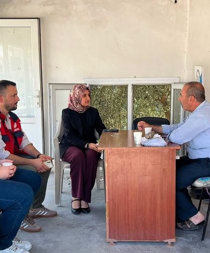 Kadirli'de Muhtarlarla Sosyal Destek Çalışmaları Görüşüldü