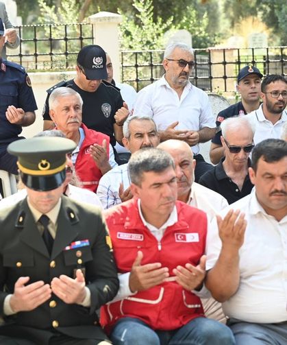 Kızılay Kadirli'den 15 Temmuz Şehitlerine Vefa Programı