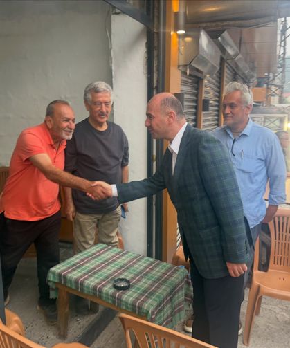 Vali Serdengeçti Zorkun Çarşısında Esnafla Buluştu