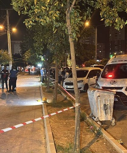 Adana'da silahlı saldırıya uğrayan kişi yaralandı