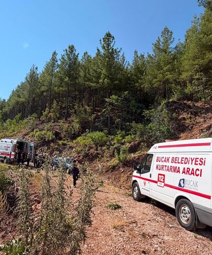 Burdur'da kayalıklardan düşen kişi kurtarıldı
