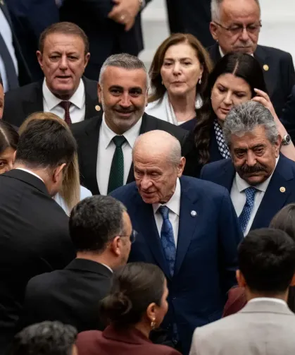 Bahçeli’den Çerçeve Yasaya Tam Destek
