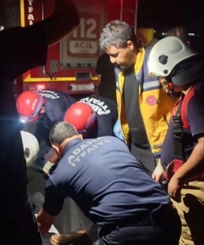 Hatay’da Tır ve Minibüs Çarpıştı 1 Ölü 13 Yaralı