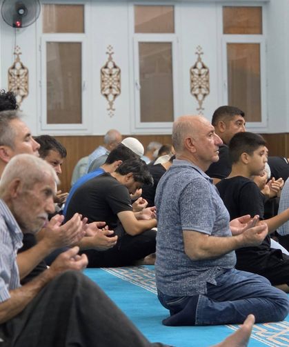 Kadirli’de Mevlid Kandili Camilerde İdrak Edildi