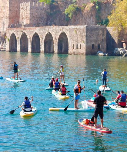 Alanya'da sup üzerinde deniz temizliği yapıldı