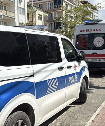 Burdur'da boya yaptığı sırada fenalaşan kişi öldü
