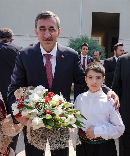 Cumhurbaşkanı Yardımcısı Yılmaz, Osmaniye Valiliğini ziyaret etti