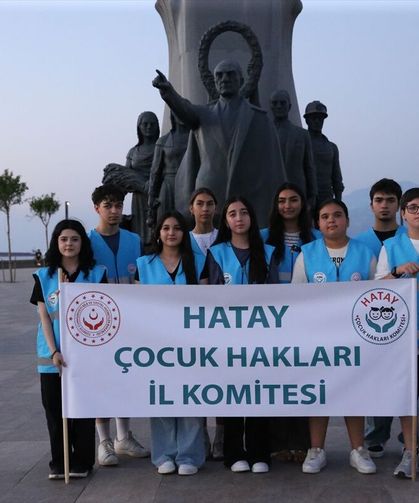 Hataylı çocuklar tarımda kontrolsüz ilaç kullanımına dikkati çekmek için video çekti