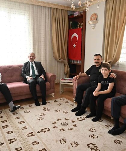 Vali Serdengeçti’den Gazi Ramazan Sarı ve Ailesine Ziyaret