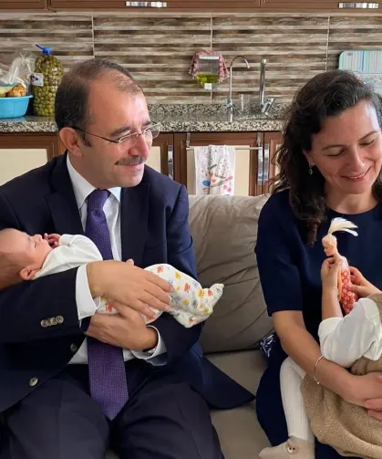 Kadirli Kaymakamı Erdinç Dolu Ve Eşinden Ailelere Bebek Ziyareti