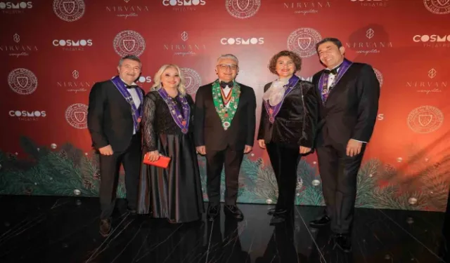 Cosmos Theatre, Paris Merkezli Chaîne des Rôtisseurs Derneği'nin Yıl Sonu Gala Yemeğine Ev Sahipliği Yaptı