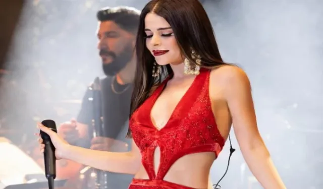 Simge 2024’ten ’aşk’ diledi!