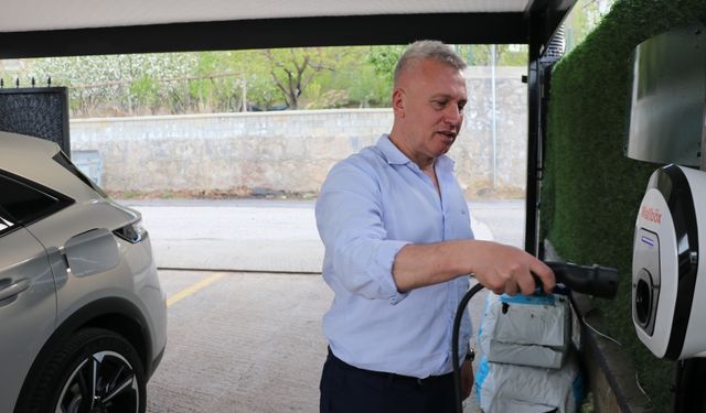 Türkiye'de elektrikli araç şarj ünitesi sayısı artıyor yazlığına da kuran var, kafesine de
