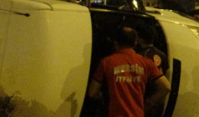 Mersin'de devrilen minibüsteki 1 polis yaralandı