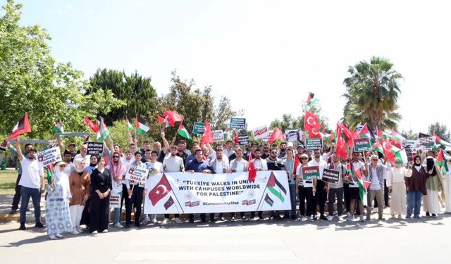 Üniversite öğrencileri, İsrail saldırılarını protesto etti