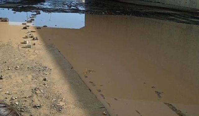 Toprakkale'de Yağan Yağmurlar, Dağıstan Mahallesi'ndeki Alt Geçidi Kabusa Çevirdi
