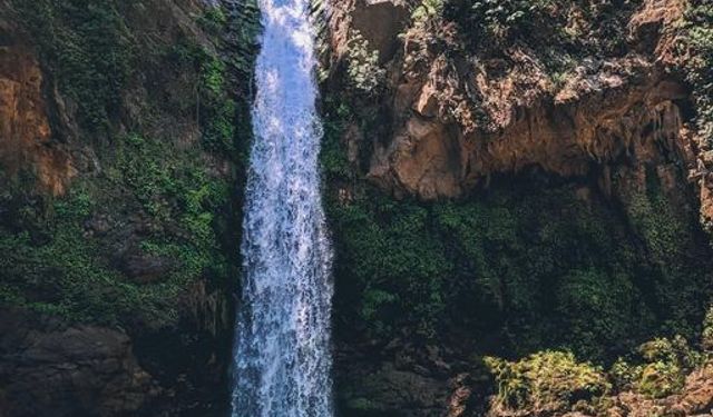 Karaçay Şelalesi  Osmaniye’nin Saklı Cenneti