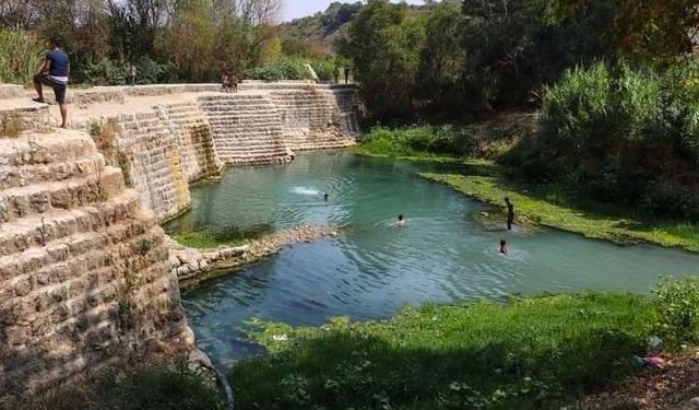 Altınözü'nde Doğal Cazibe: Zikir Gölü Ziyaretçileri Büyülüyor