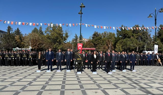 Antalya ve çevre illerde 29 Ekim Cumhuriyet Bayramı kutlanıyor