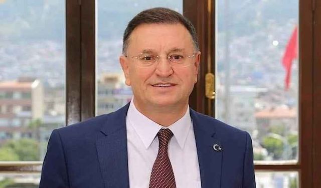 CHP’de Sarsıcı Gelişme: Lütfü Savaş İhraç Talebiyle Disipline Sevk Edildi