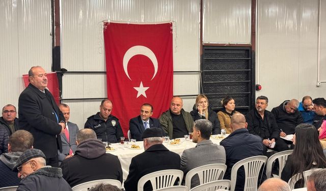 İskenderun İlçe Emniyet Müdürü Güneş muhtarlar ve vatandaşlarla görüştü