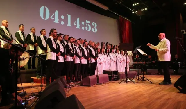 Antakya Medeniyetler Korosu, Hatay'da konser verdi