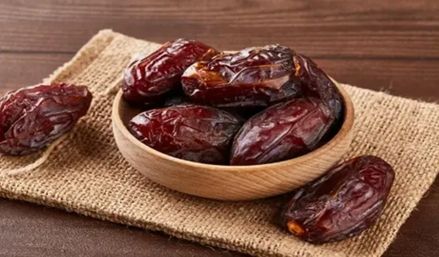 Sahurun Gündemi Hurma ve  Süt