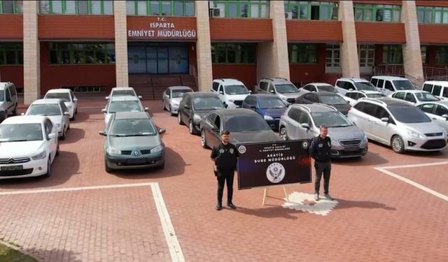 Isparta merkezli "change" araç operasyonunda yakalanan 10 şüpheliden 2'si tutuklandı