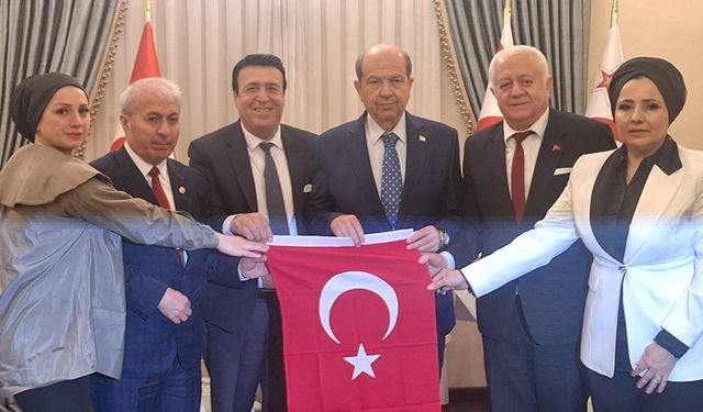 İş Dünyası Kıbrıs'a çıkarma yaptı