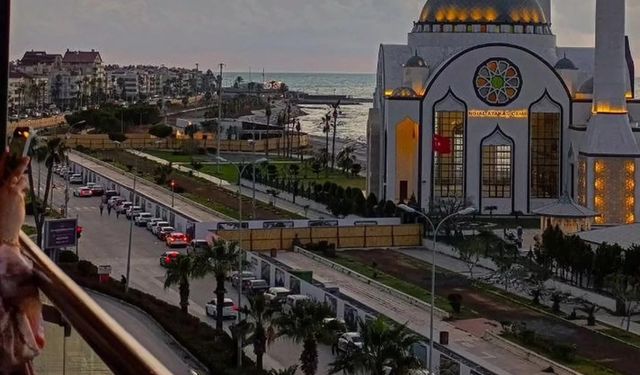 İskenderun Sahilinde Gün Batımının Efsane Görseli