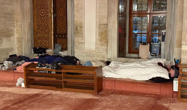 Mimar Sinan'ın Eseri Şehzade Camii, Deprem Gecesi Sığınak Oldu