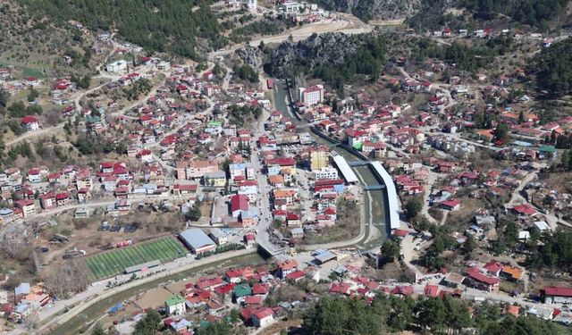 Tarih ve doğa zengini Feke ziyaretçilerini bekliyor