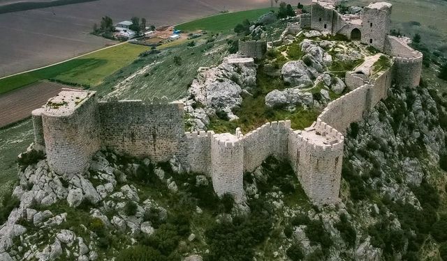 Adana’nın Zirvesinde Bir Orta Çağ Mirası