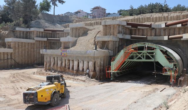 Hatay Valisi Masatlı İskenderun-Topboğazı Otoyolu'ndaki çalışmaları inceledi