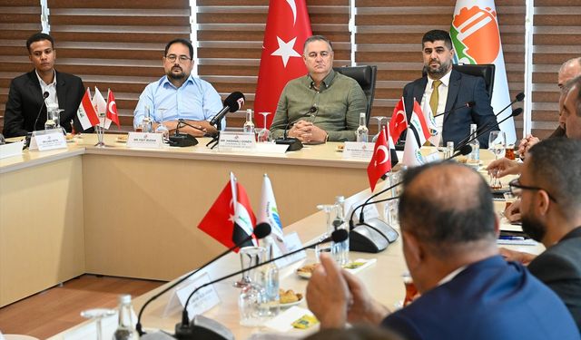 Iraklı iş insanları Antalyalı sanayicilerle buluştu