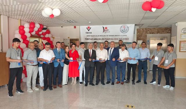 Kadirli’de Bilim ve Teknoloji Şöleni