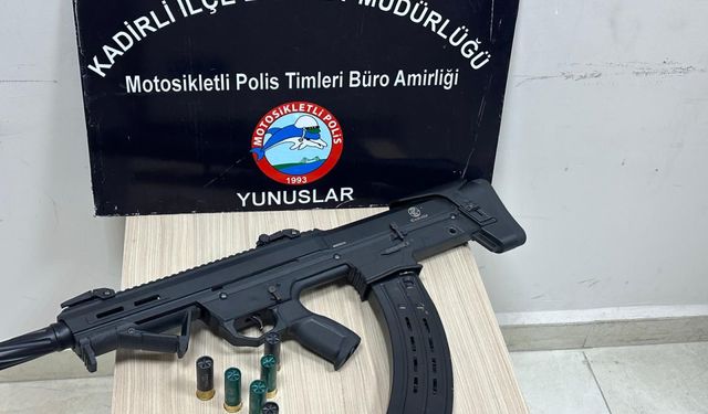 Kadirli'de narkotik ve asayiş uygulamalarında yakalanan 5 şüpheli tutuklandı