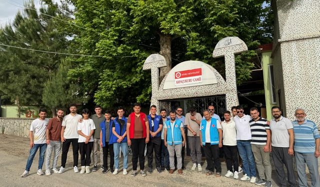 Karacaoğlan Yurdu’ndan Final Öncesi Moral Gezisi