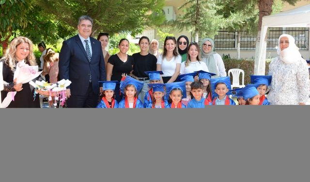 Adana Eczacı Odası Anaokulu öğrencileri mezun oldu
