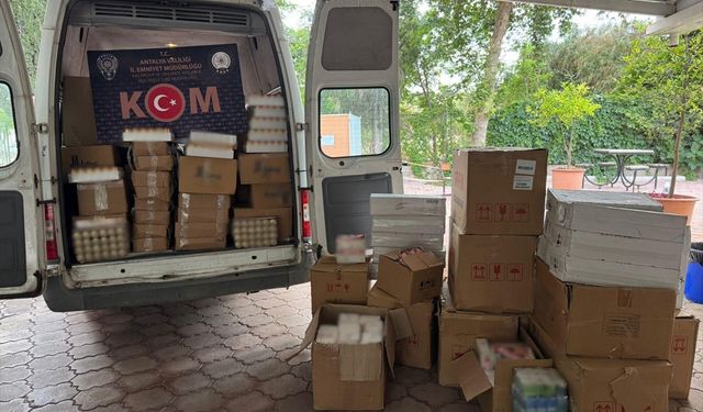 Antalya'da kaçakçılık ve organize suçlarla mücadeleye yönelik operasyonlar düzenlendi