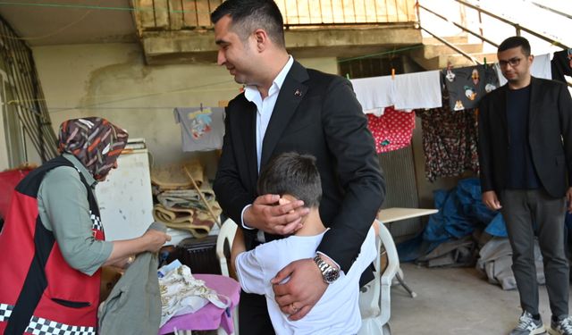 Başkan Olcar’dan Çocuklara Bayram Hediyesi