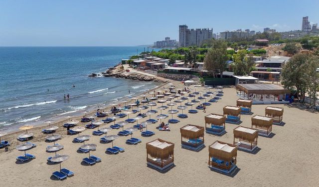 Mersin'in plajları turizm sezonuna hazırlandı
