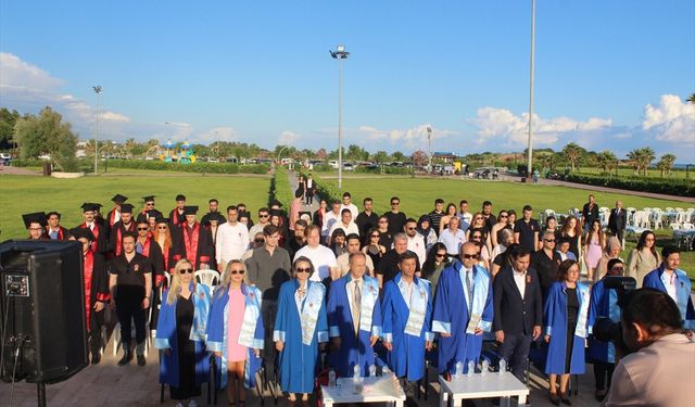 Serik İşletme Fakültesinde mezuniyet töreni düzenlendi