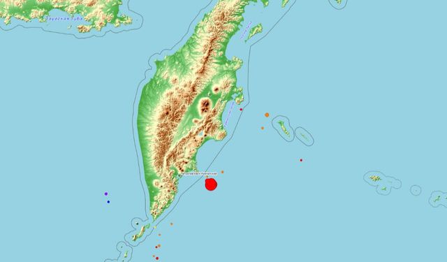 Rusya’da 7.4 Büyüklüğünde Deprem! Tsunami Alarmı Verildi
